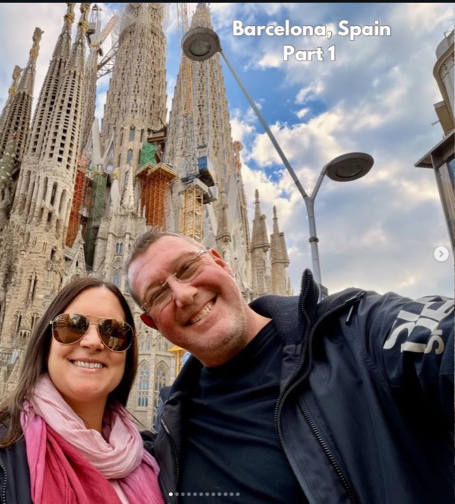 Aaron and Amanda in front of the Sagrada Familia in Barcelona, Spain